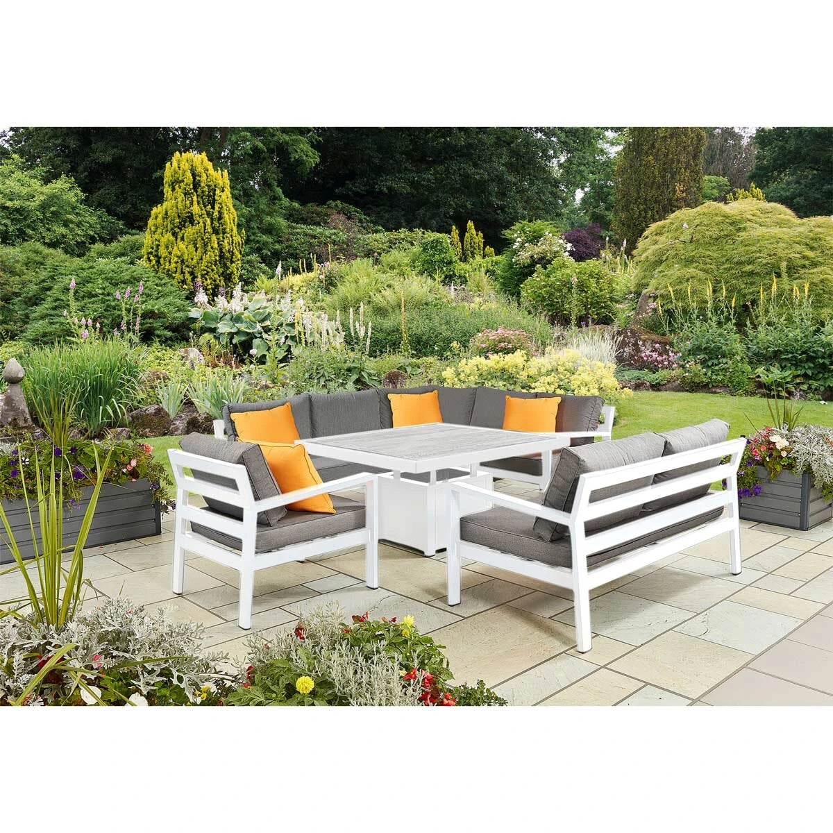 Garden Furniture & Accessories